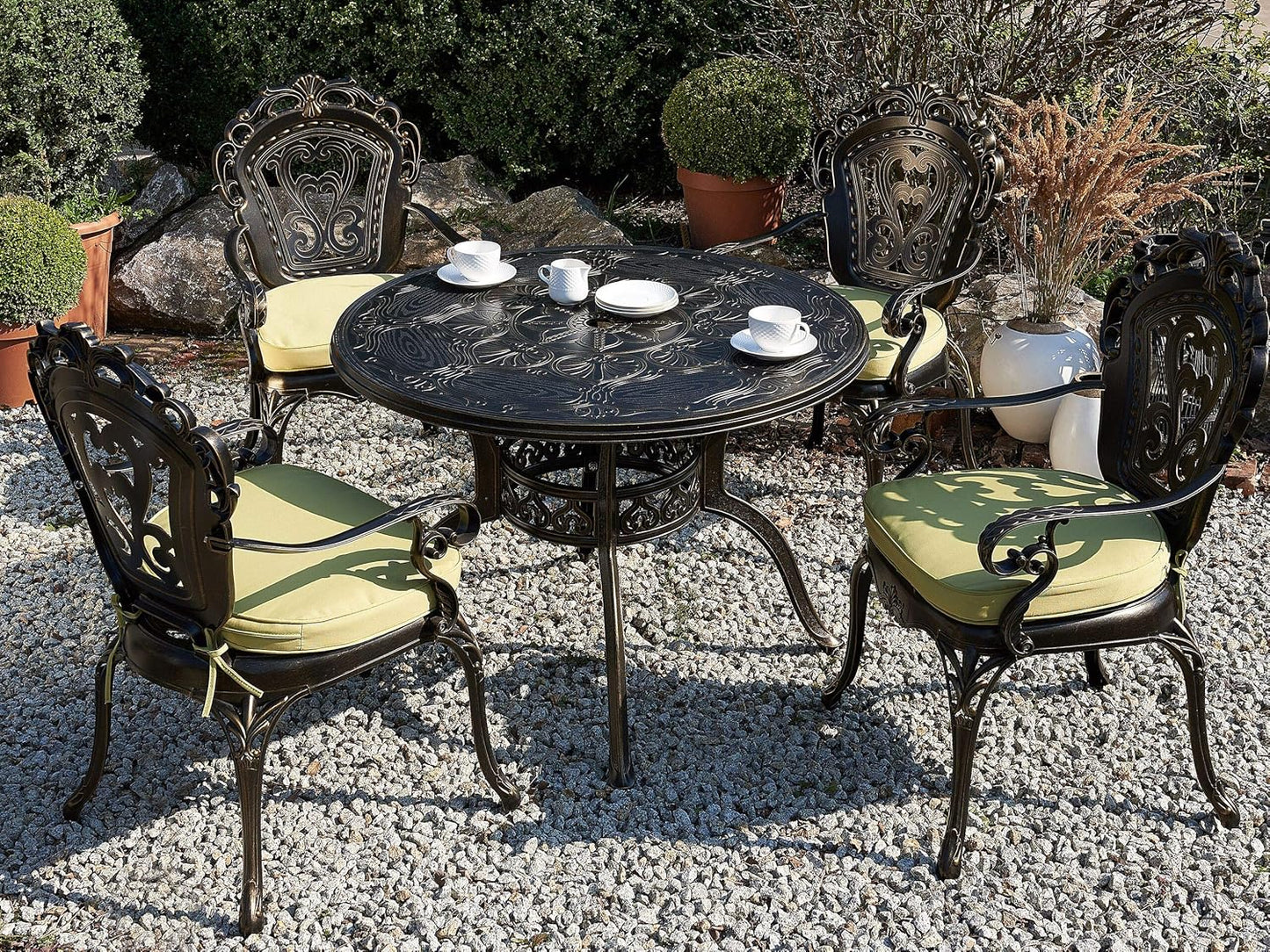 Garden Table Dark Brown Aluminium Round Shape Retro Sapri