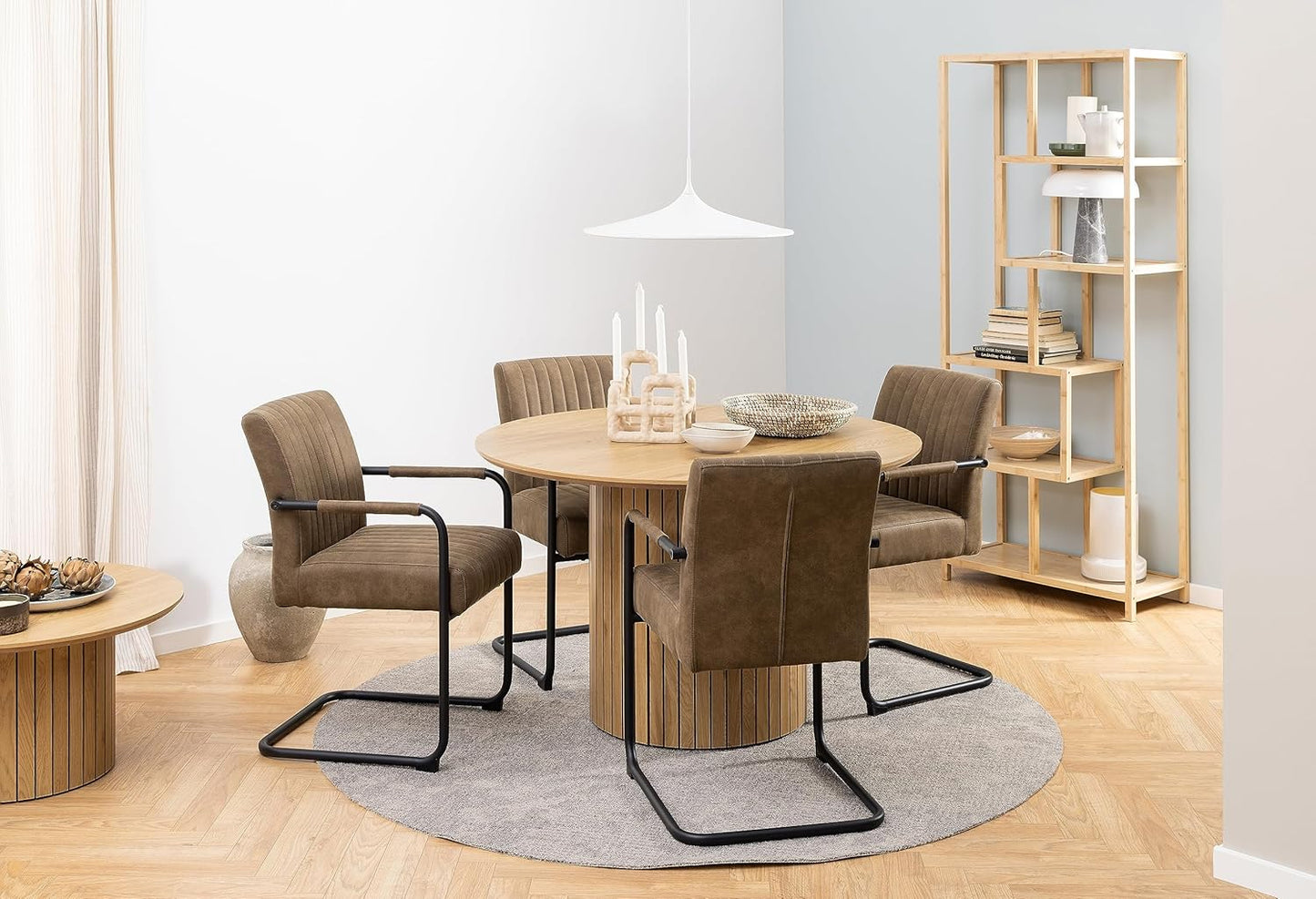 Design Furniture Yaron Wild Oak Effect Dining Table for 4 People, Column Base with Slat Front, Round Dining Table, Diameter 120 x Height 75 cm, Natural