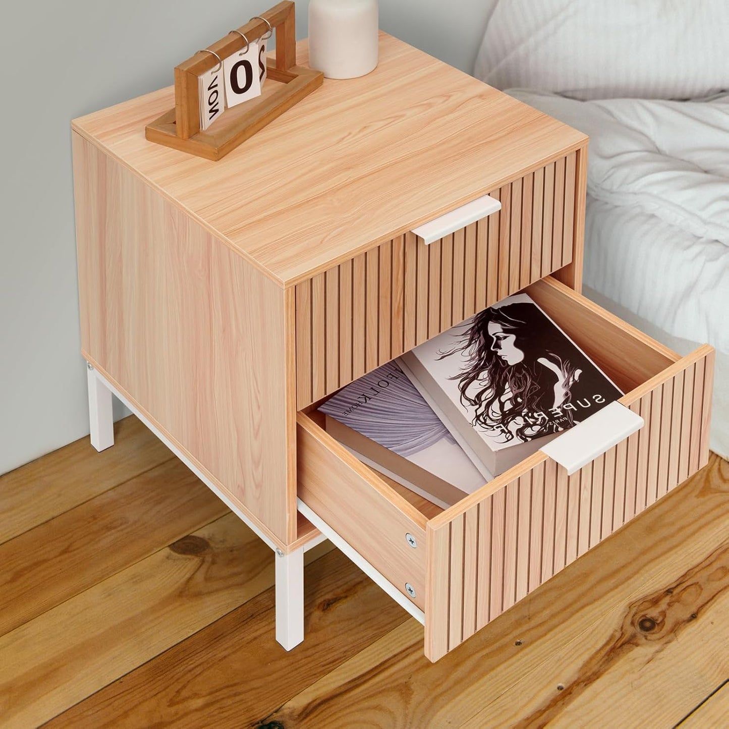 Nachttische für Schlafzimmer, Bedside Table für Wohnzimmer, Nachttisch Holz mit 2 Schubladen, Holzfarbe，Maße: 40 x 40 x 52 cm