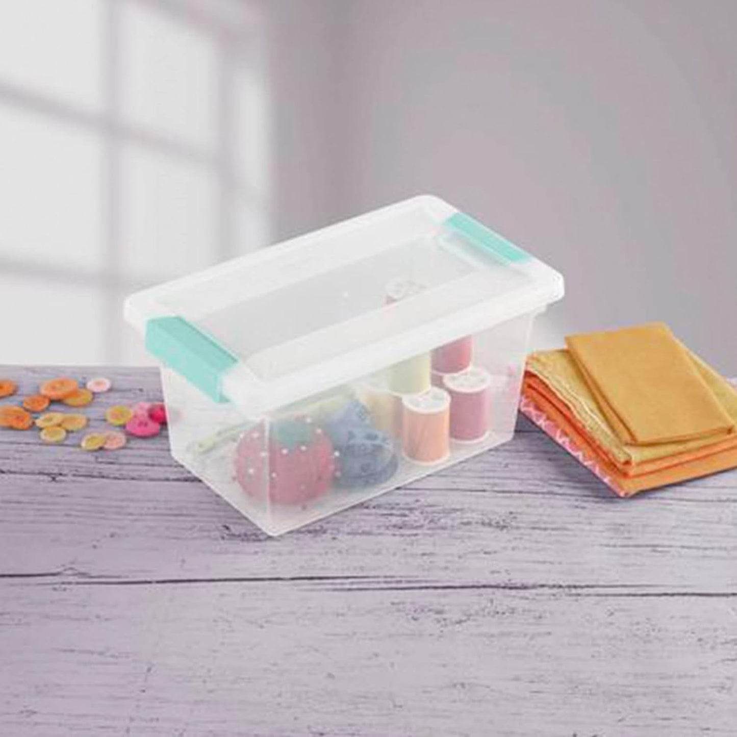 Sterilite 19628604 Medium Clip Clear Storage Box With Latched Lid - 11"L x 6-5/8"W x 5-3/8"H