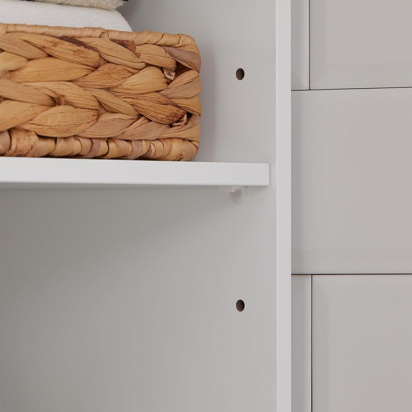 Bathroom Tall Cabinet Bathroom Shelf Bathroom Cabinet with 3 Open Compartments and Slat Door Bathroom Furniture White Natural W x H x H x H x H x D x H x D x H x D x H x H x H x H x H x